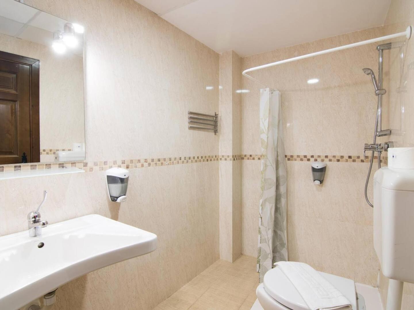 Tuguest Plaza De Gracia Apartamento Granada Exterior foto